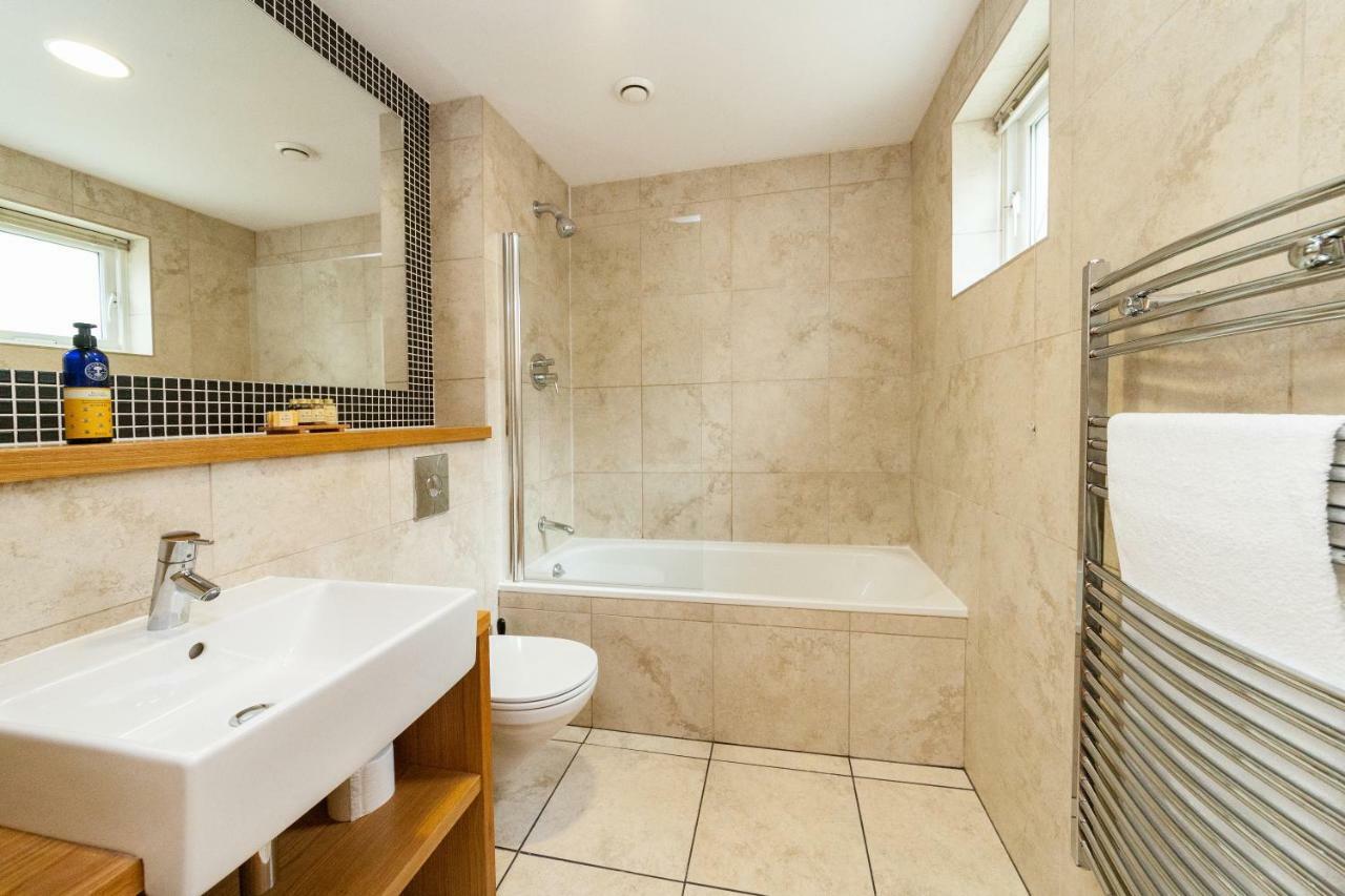 Central Durham Riverfront Apartment Buitenkant foto